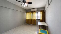 Blk 429 Tampines Street 41 (Tampines), HDB Executive #558570751